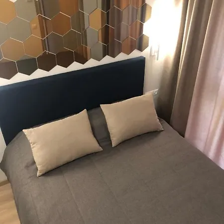 Apartment Sweet *